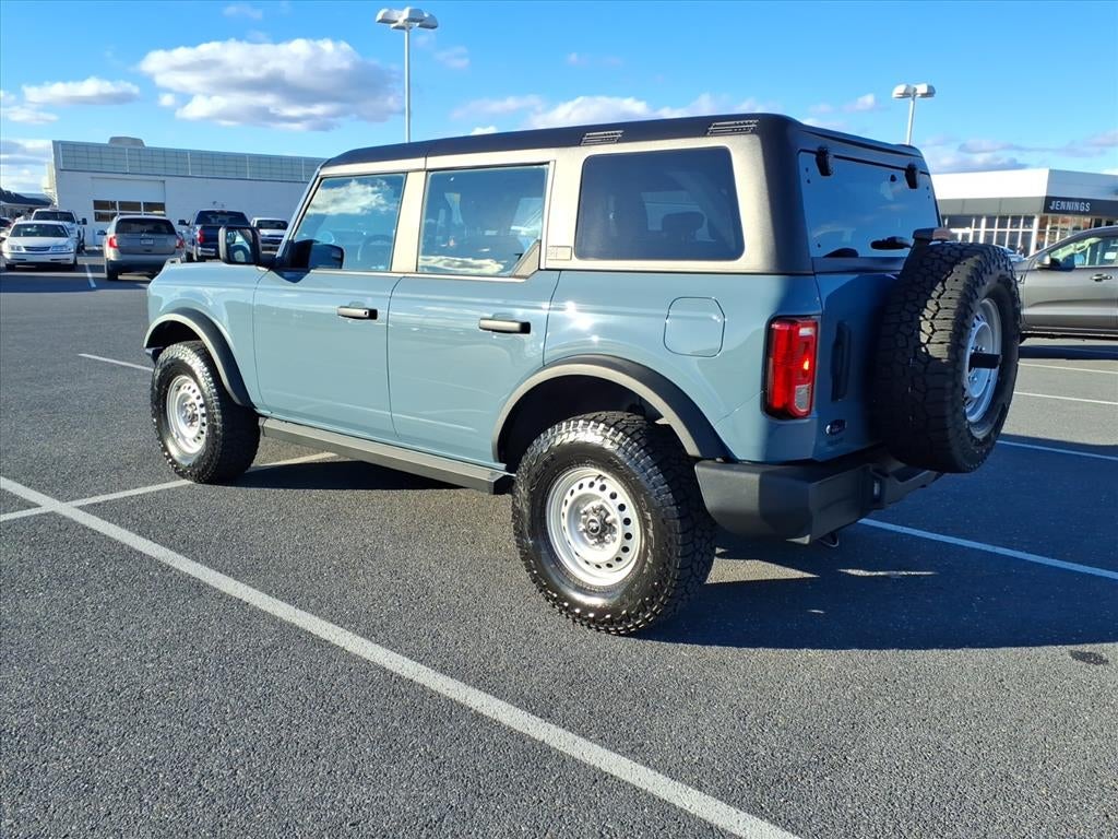 2022 Ford Bronco Base