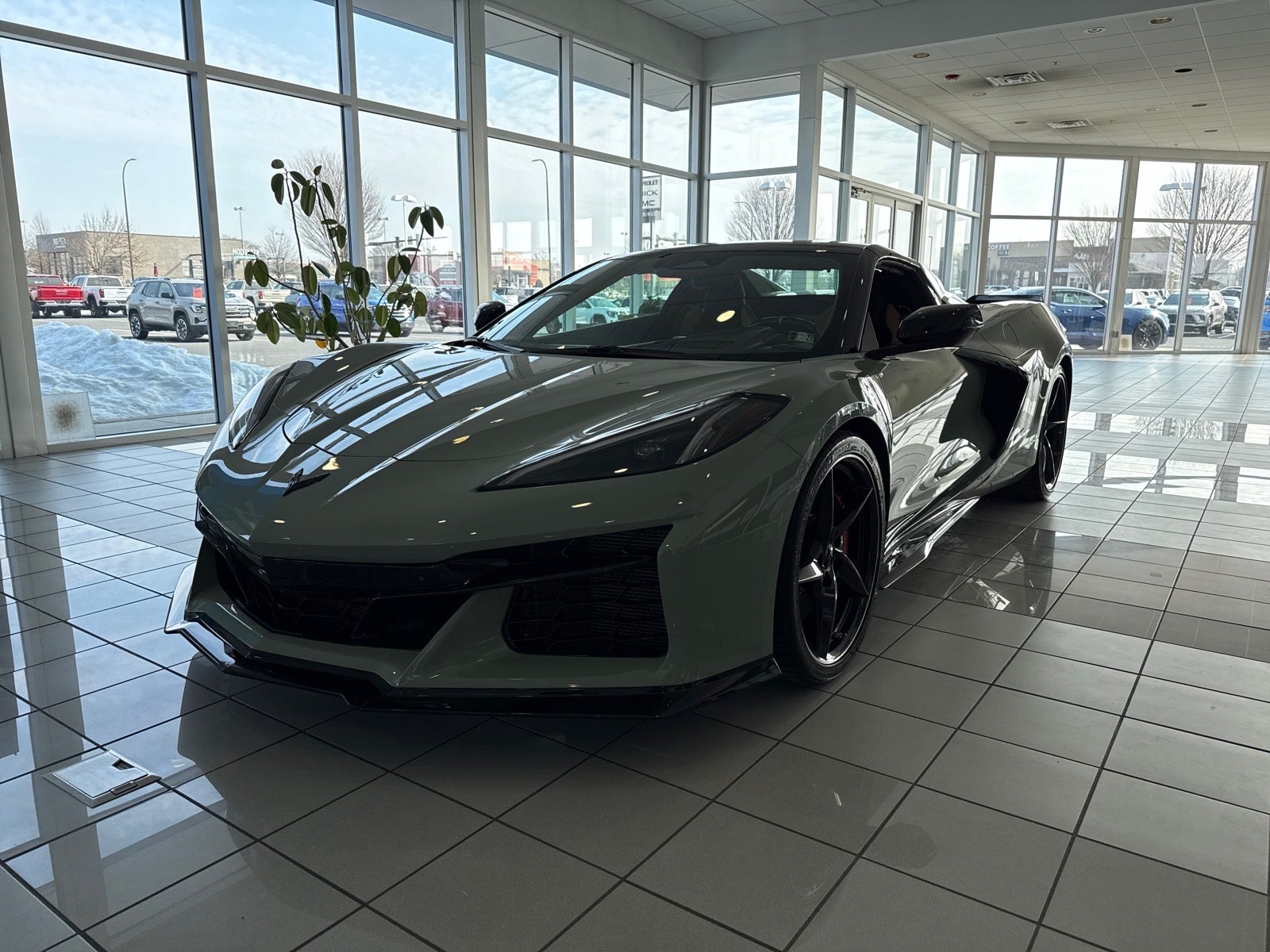 2024 Chevrolet Corvette E-Ray 3LZ