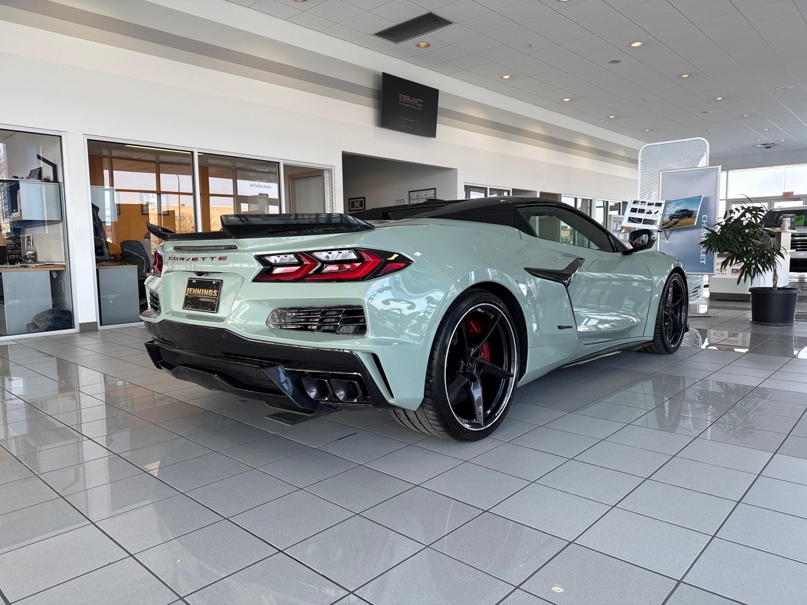 2024 Chevrolet Corvette E-Ray 3LZ