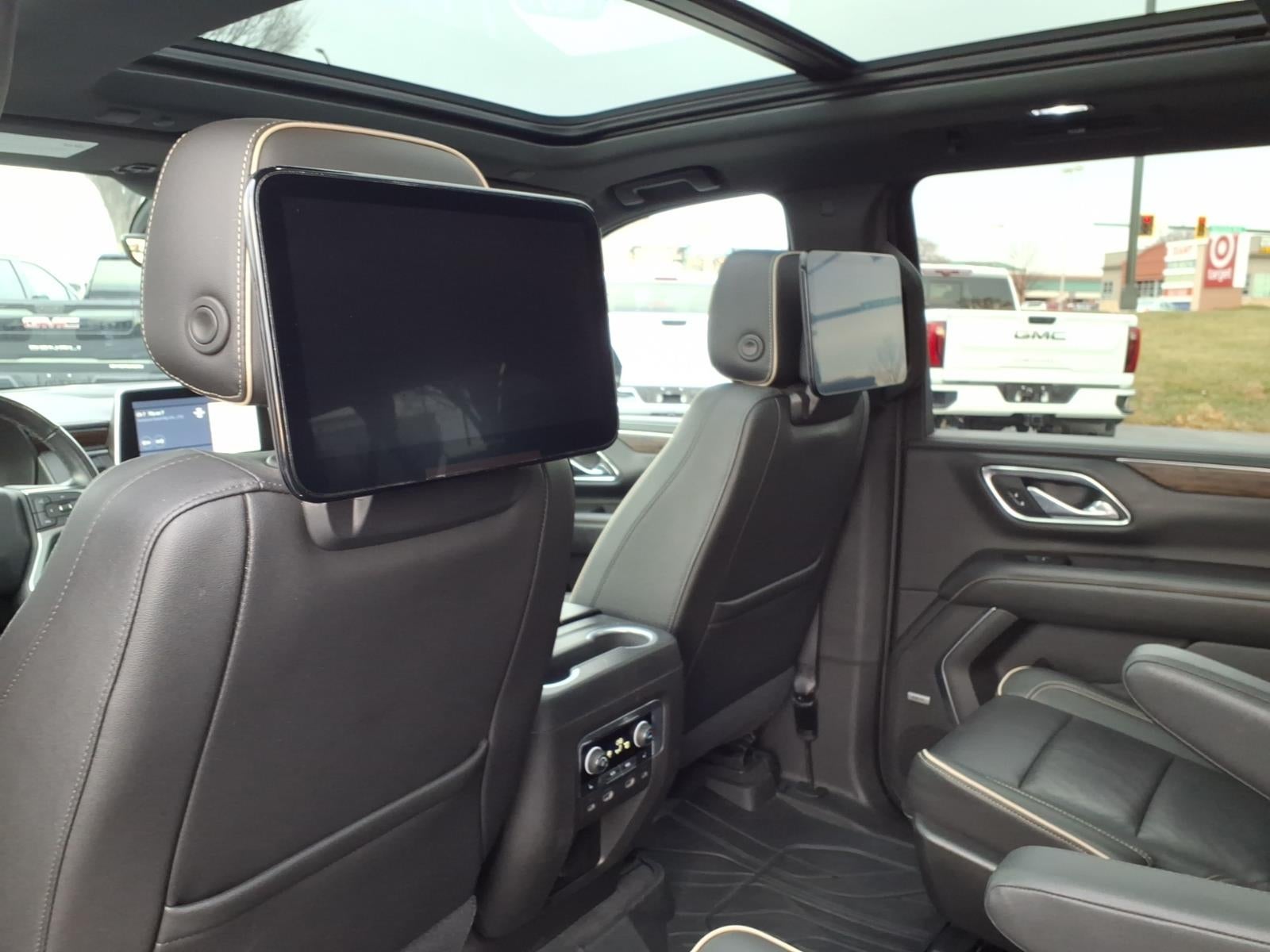 2021 Chevrolet Suburban Premier