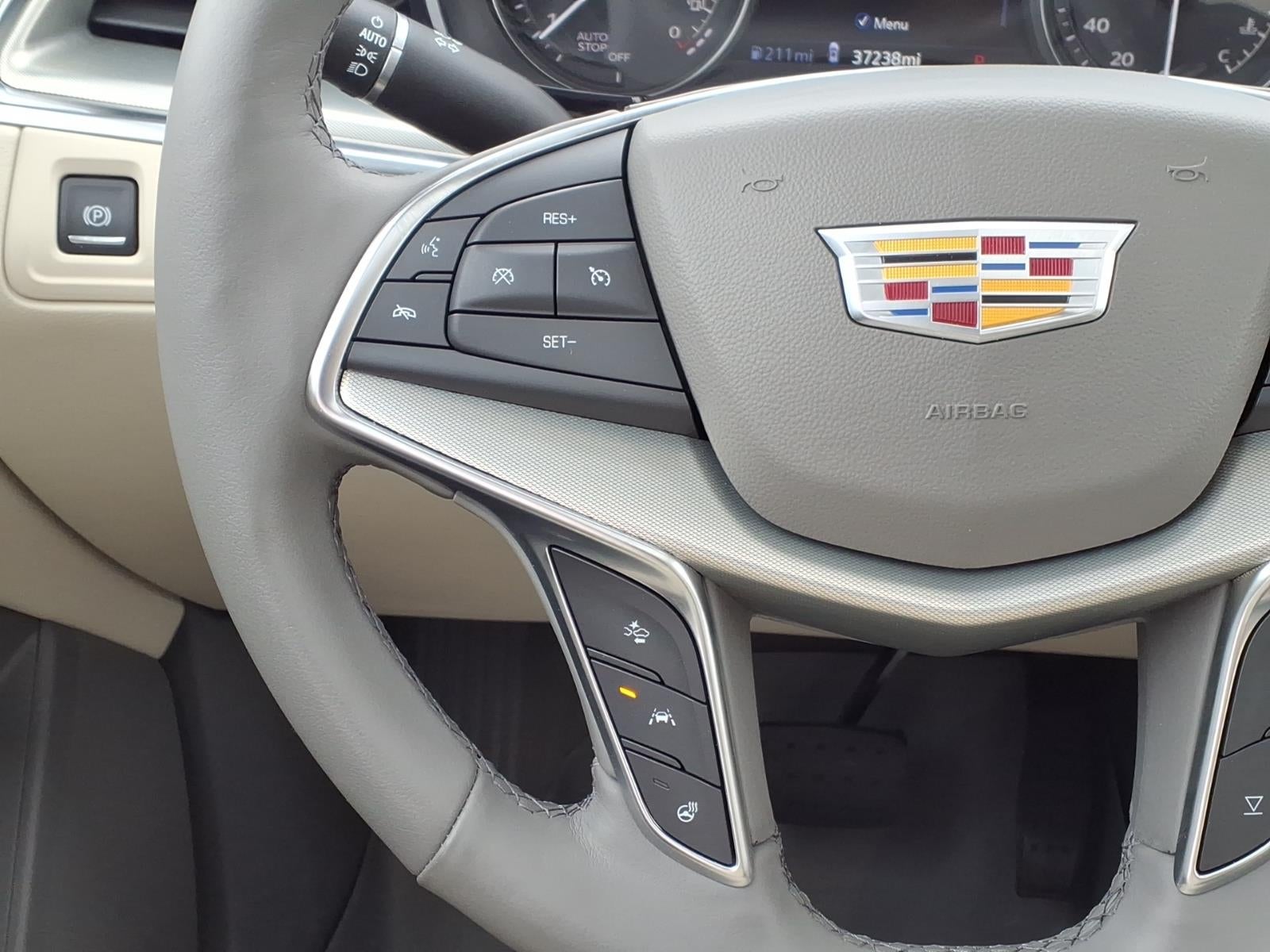 2023 Cadillac XT5 Premium Luxury