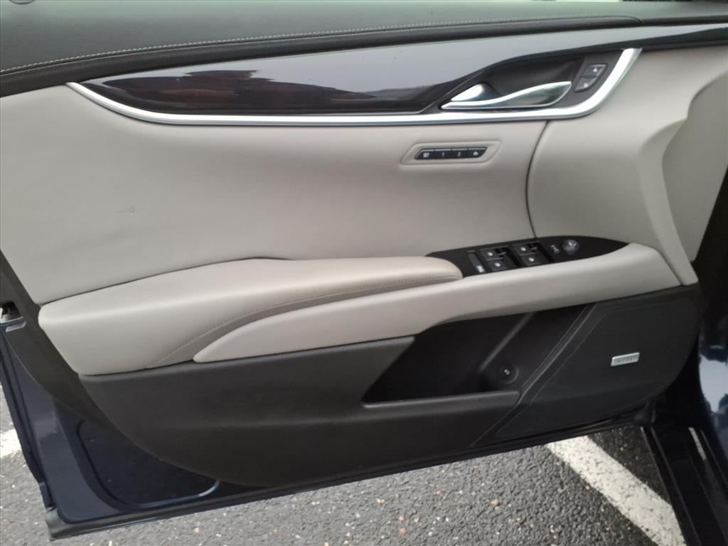 2016 Cadillac XTS Luxury Collection