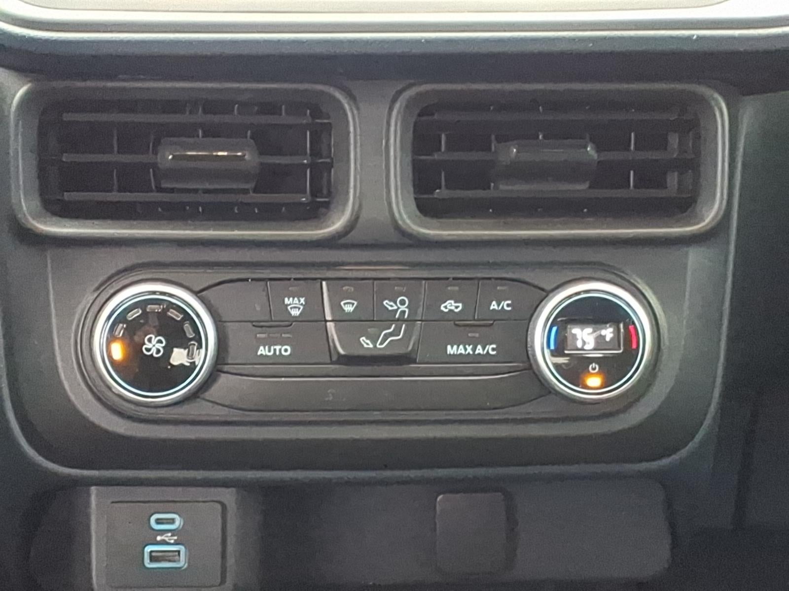 2022 Ford Maverick XL