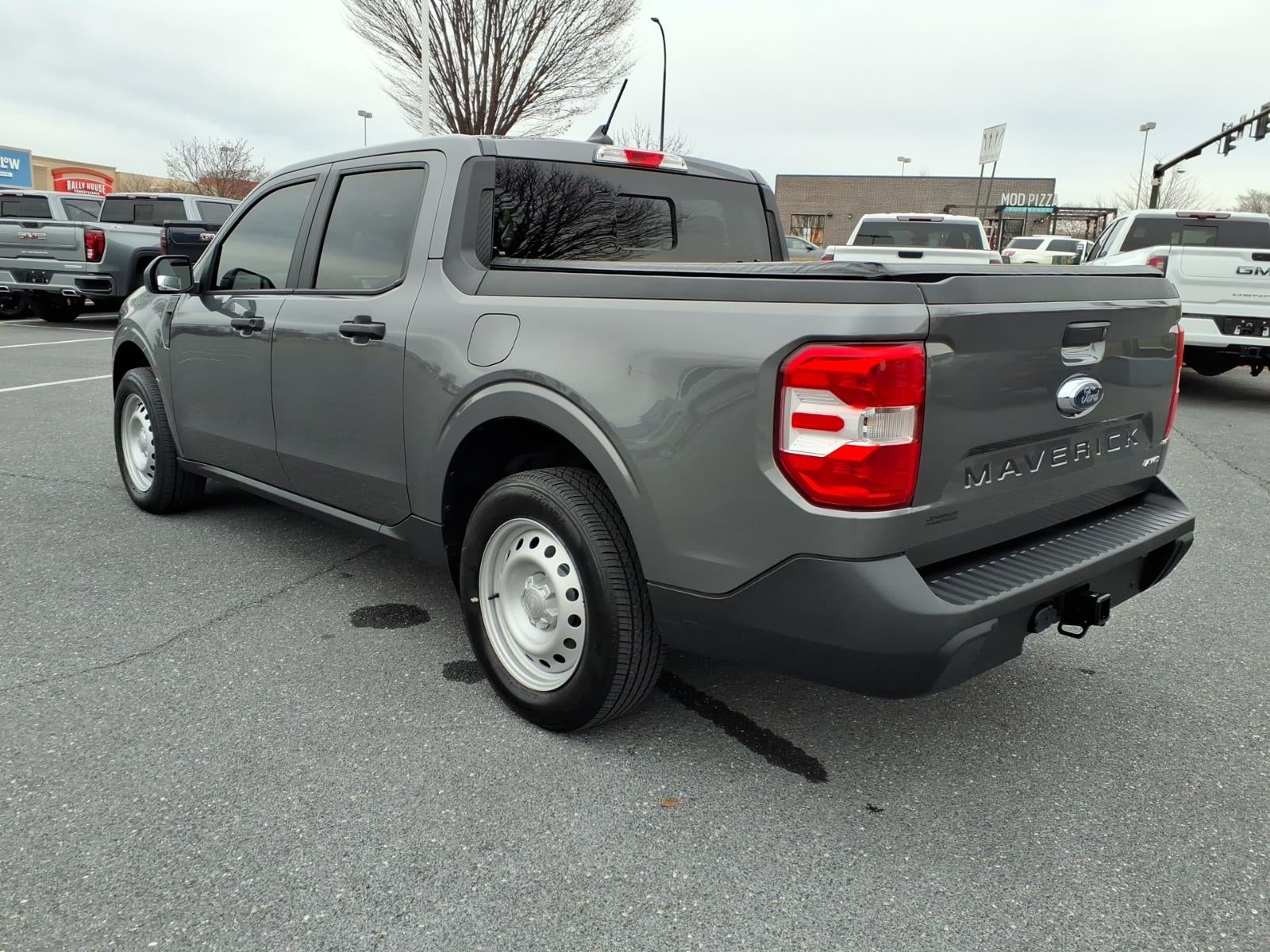 2022 Ford Maverick XL