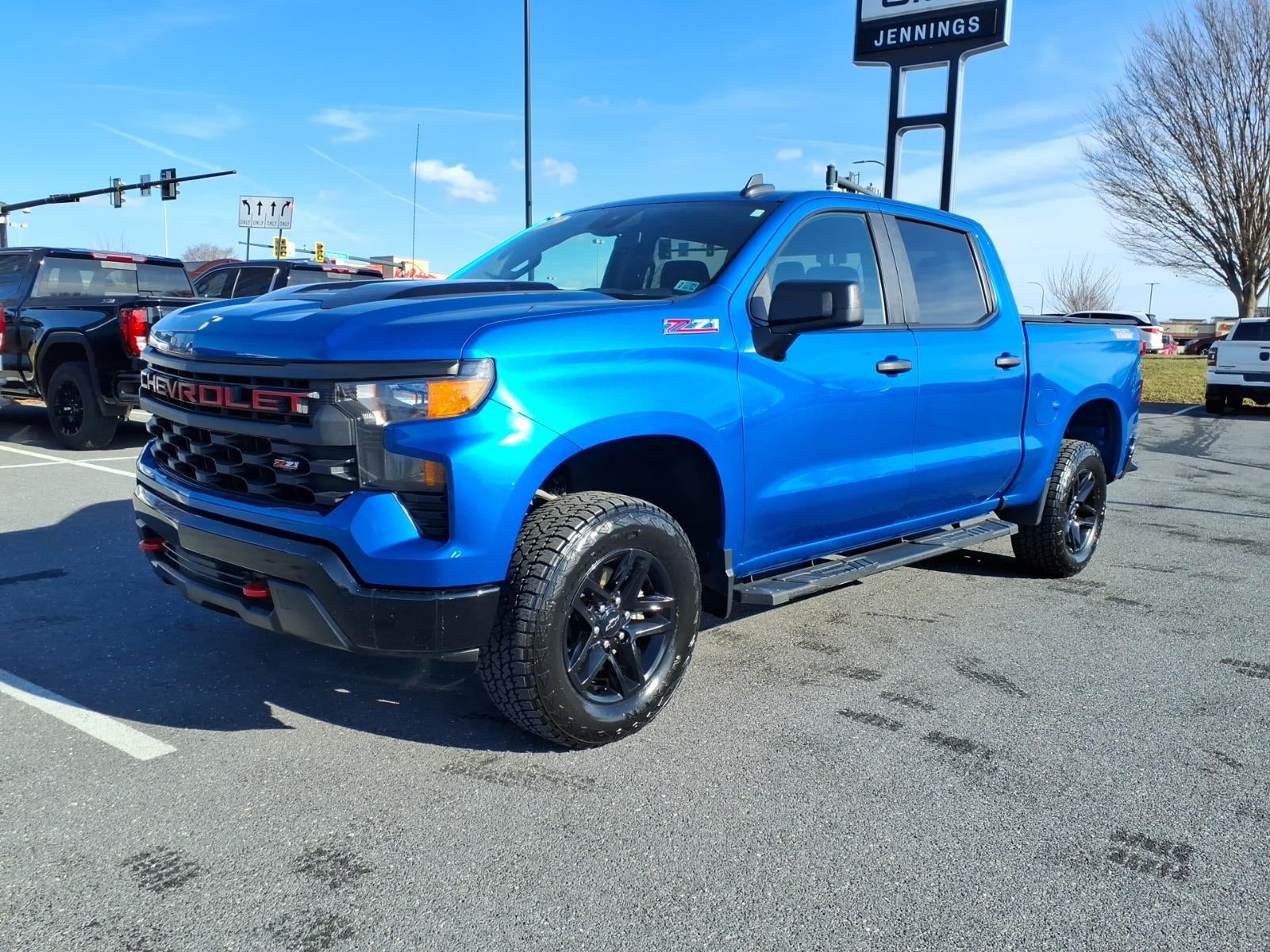 2022 Chevrolet Silverado 1500 Custom Trail Boss