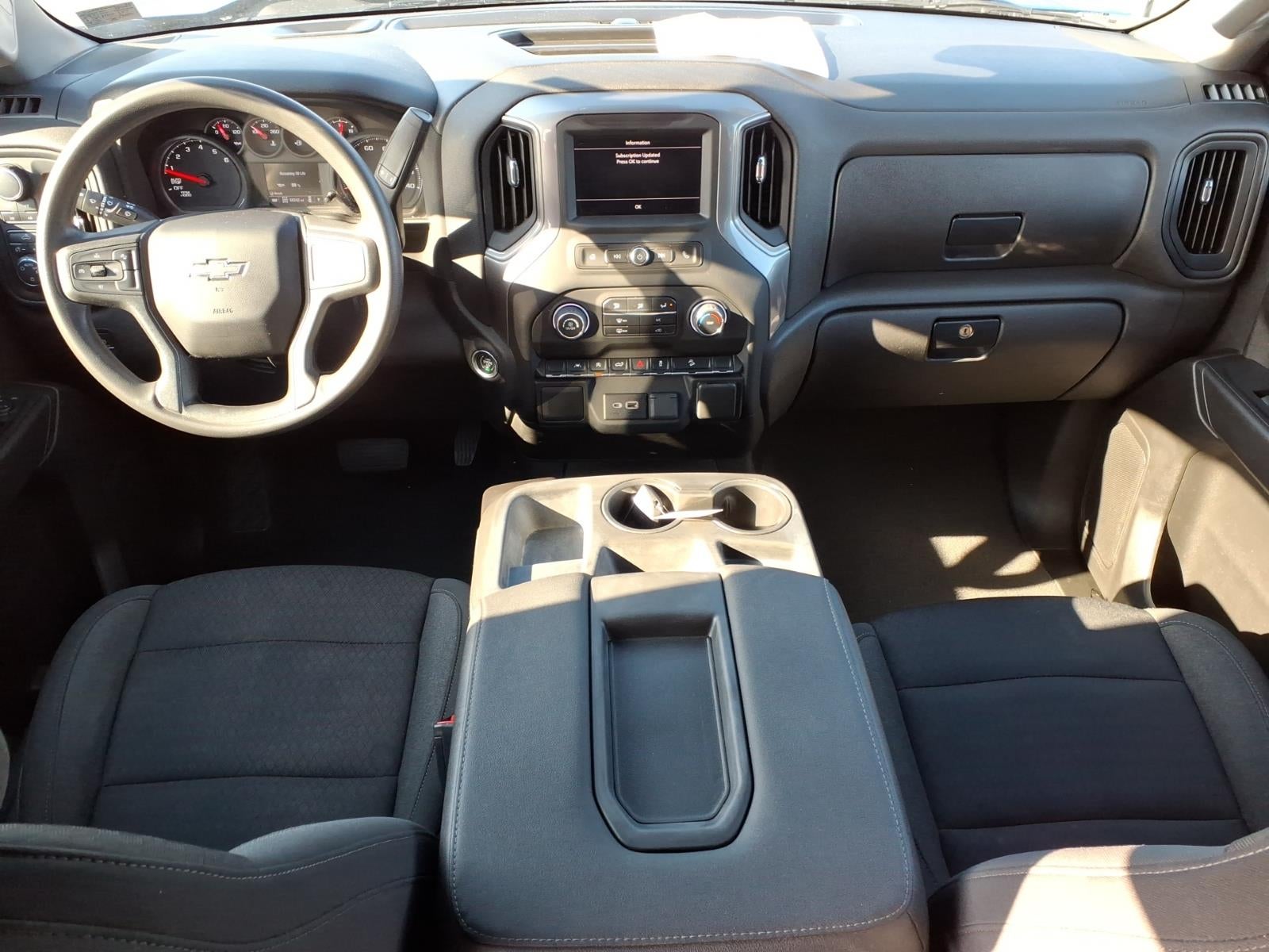 2022 Chevrolet Silverado 1500 Custom Trail Boss