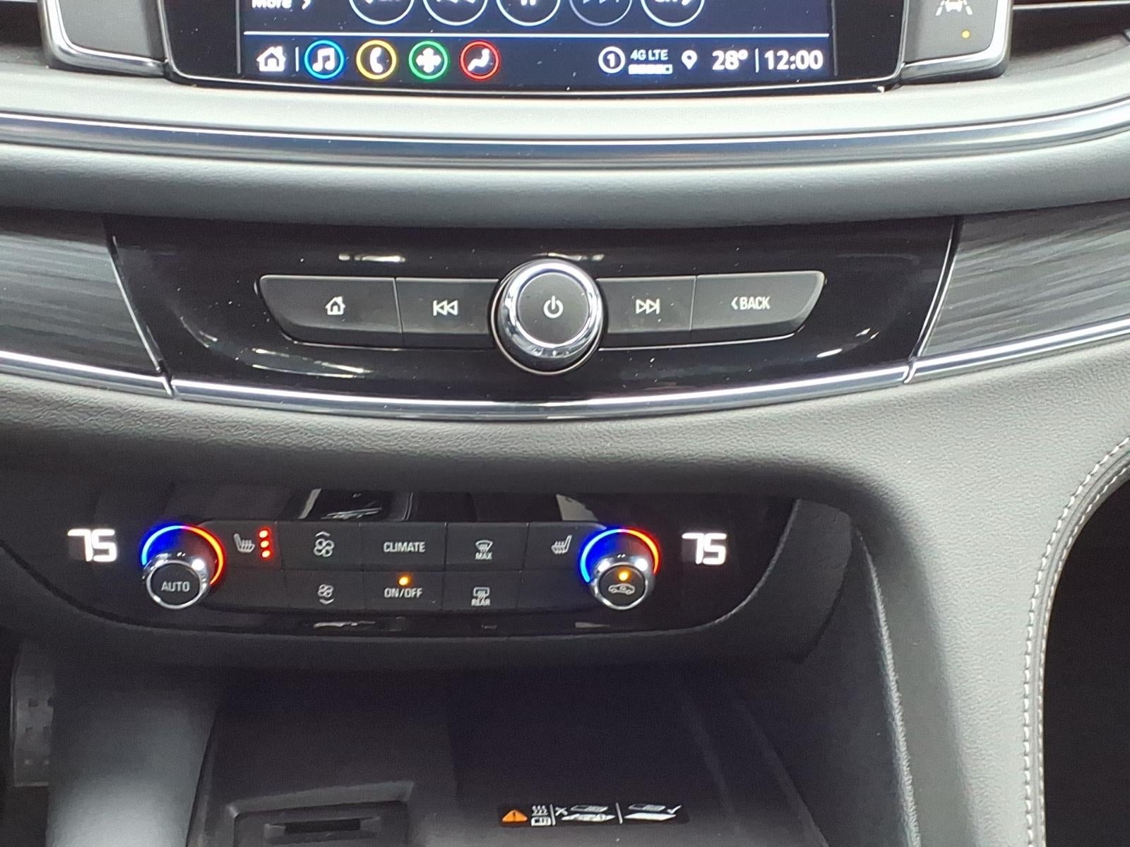 2024 Buick Enclave Essence