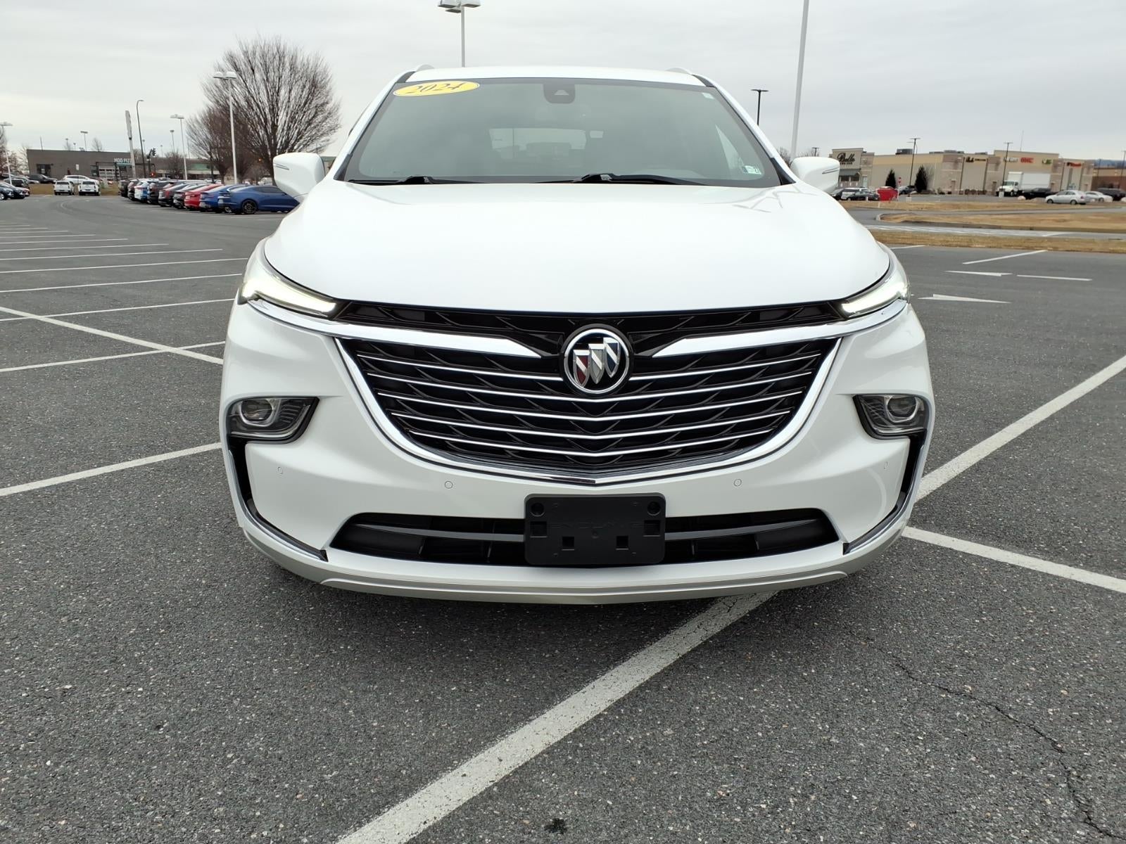 2024 Buick Enclave Essence