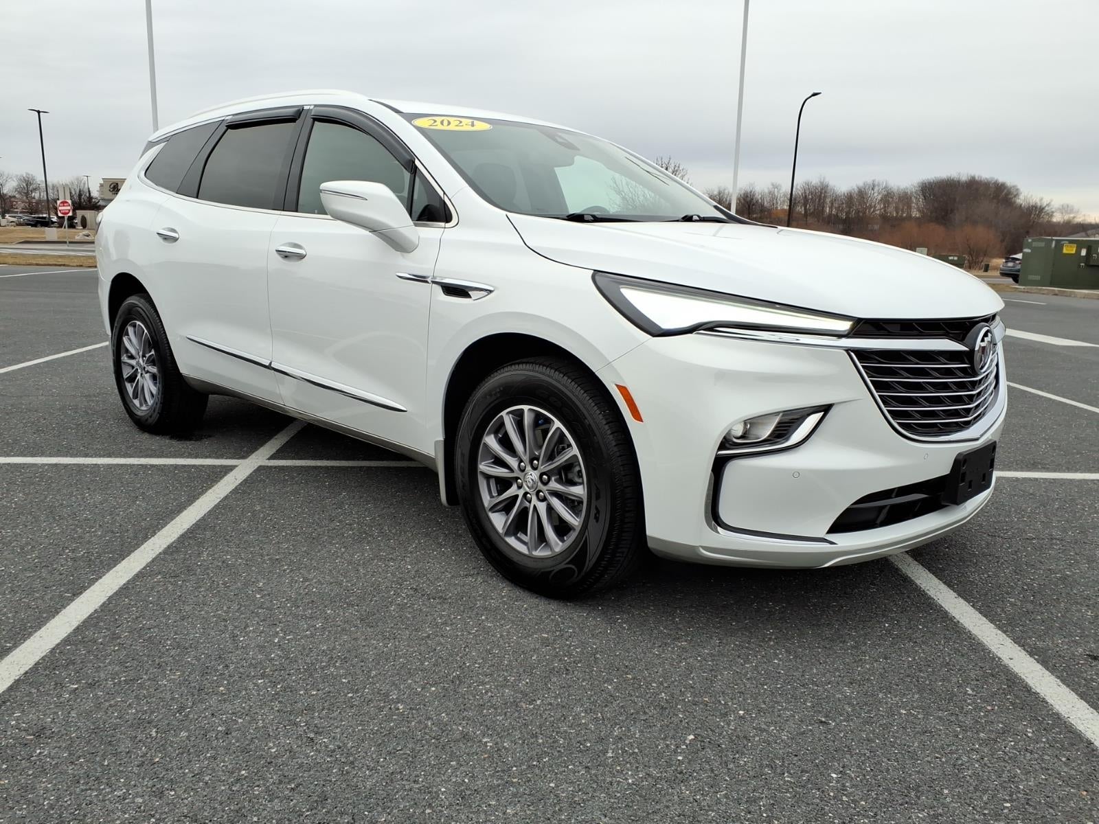 2024 Buick Enclave Essence