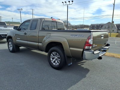 2014 Toyota Tacoma Base