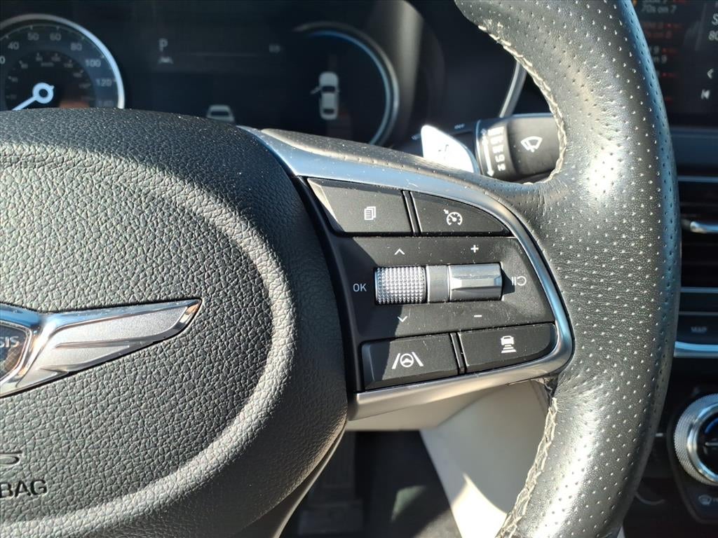 2022 Genesis G70 2.0T