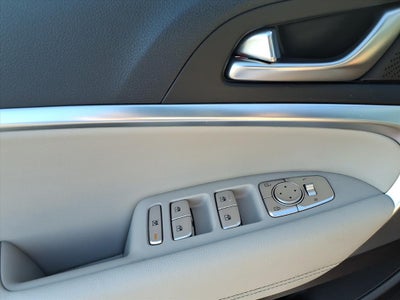 2022 Genesis G70 2.0T