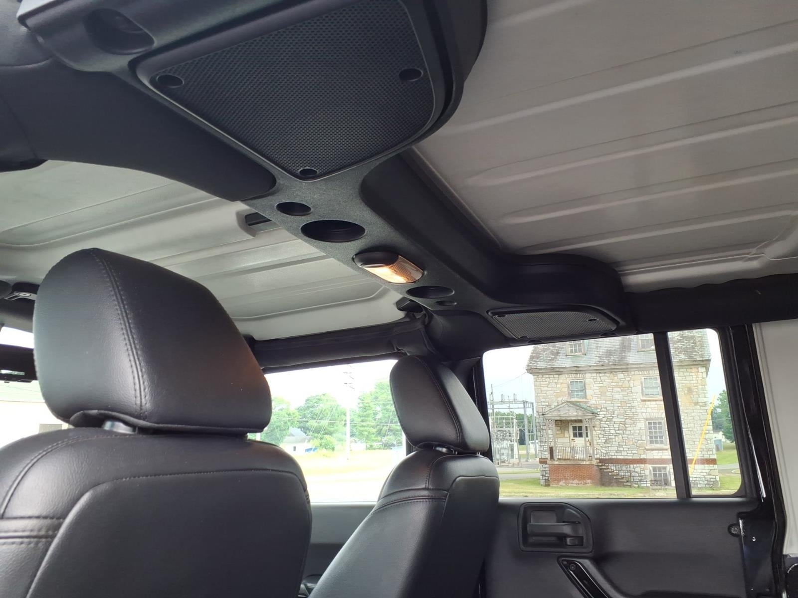 2015 Jeep Wrangler Unlimited Altitude