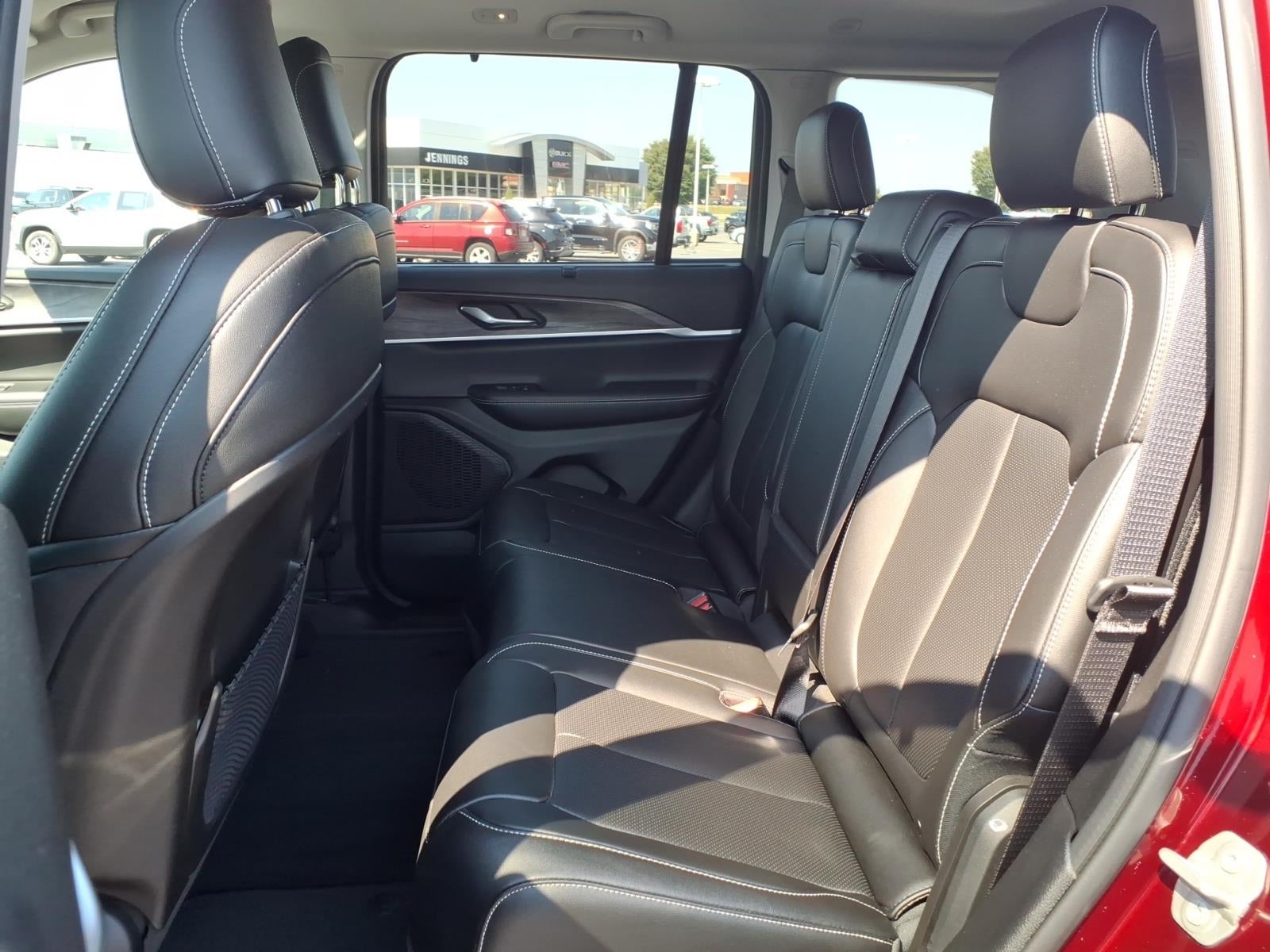 2023 Jeep Grand Cherokee Limited - Photo 15