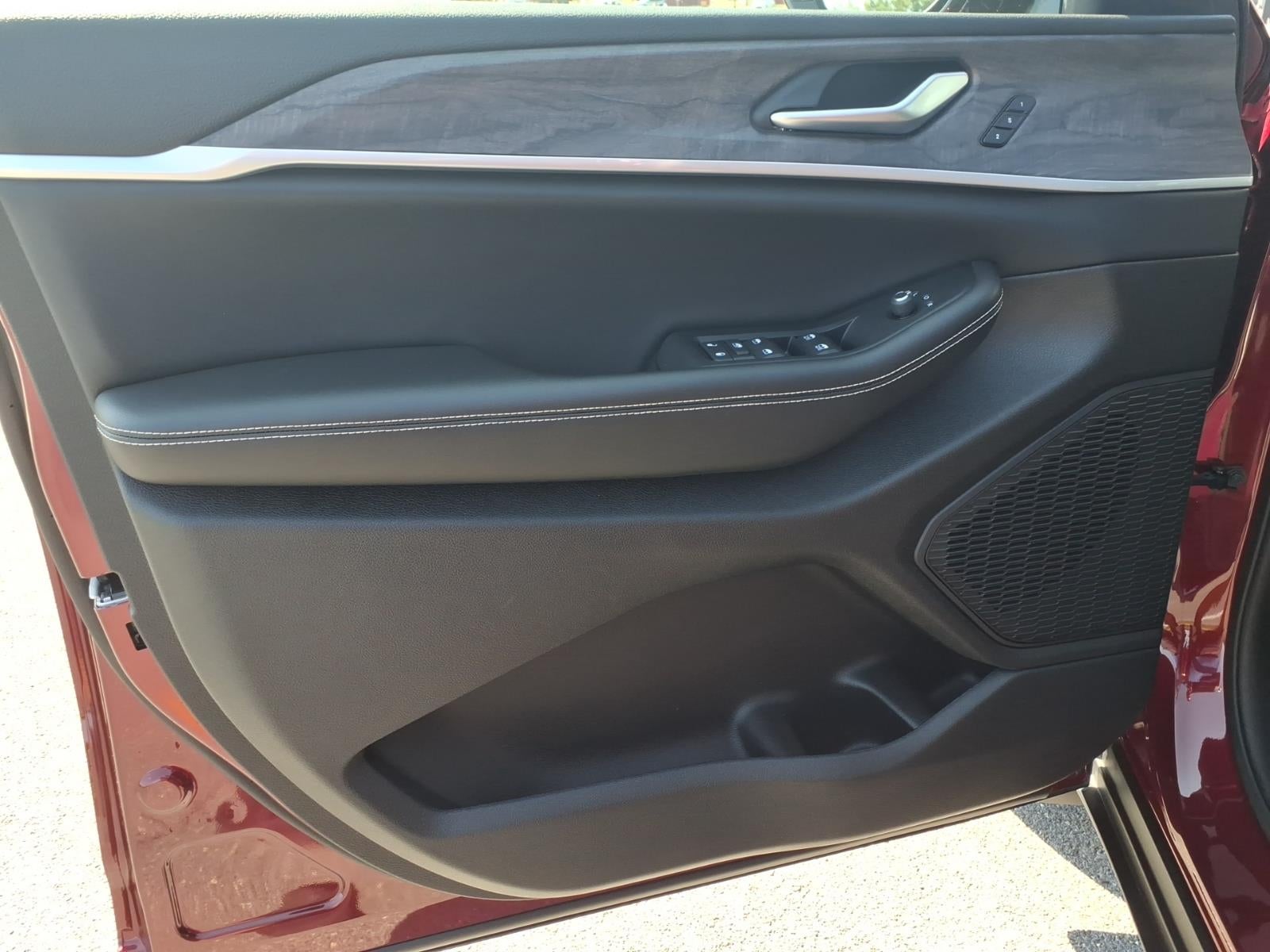 2023 Jeep Grand Cherokee Limited - Photo 18