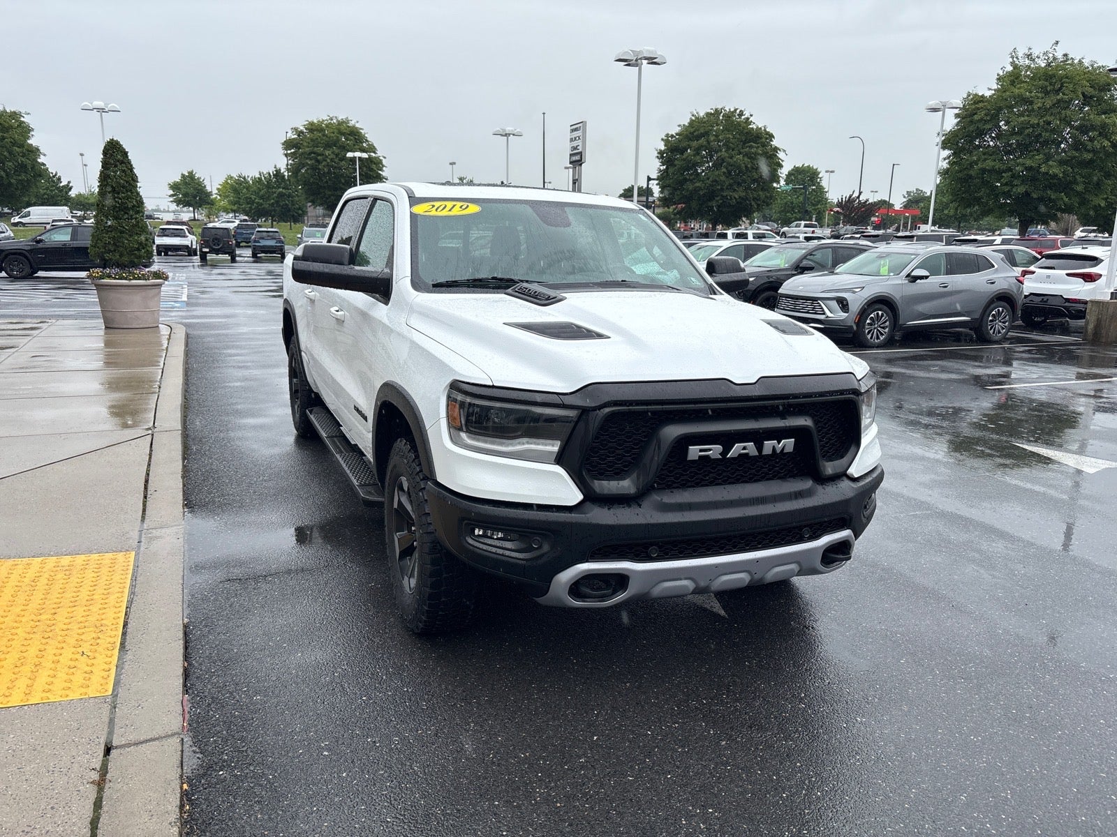 2019 RAM 1500 Rebel 4x4 Crew Cab 5'7's photo