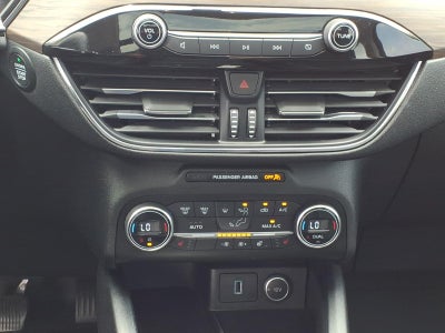 2020 Ford Escape Titanium Hybrid