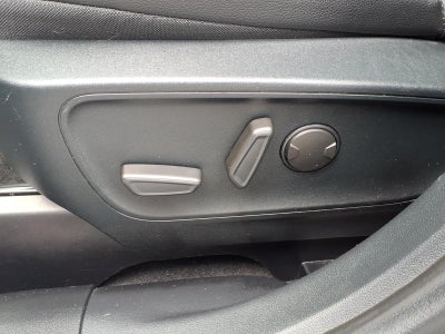 2020 Ford Escape Titanium Hybrid