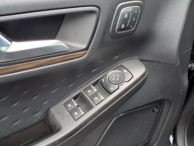 2020 Ford Escape Titanium Hybrid
