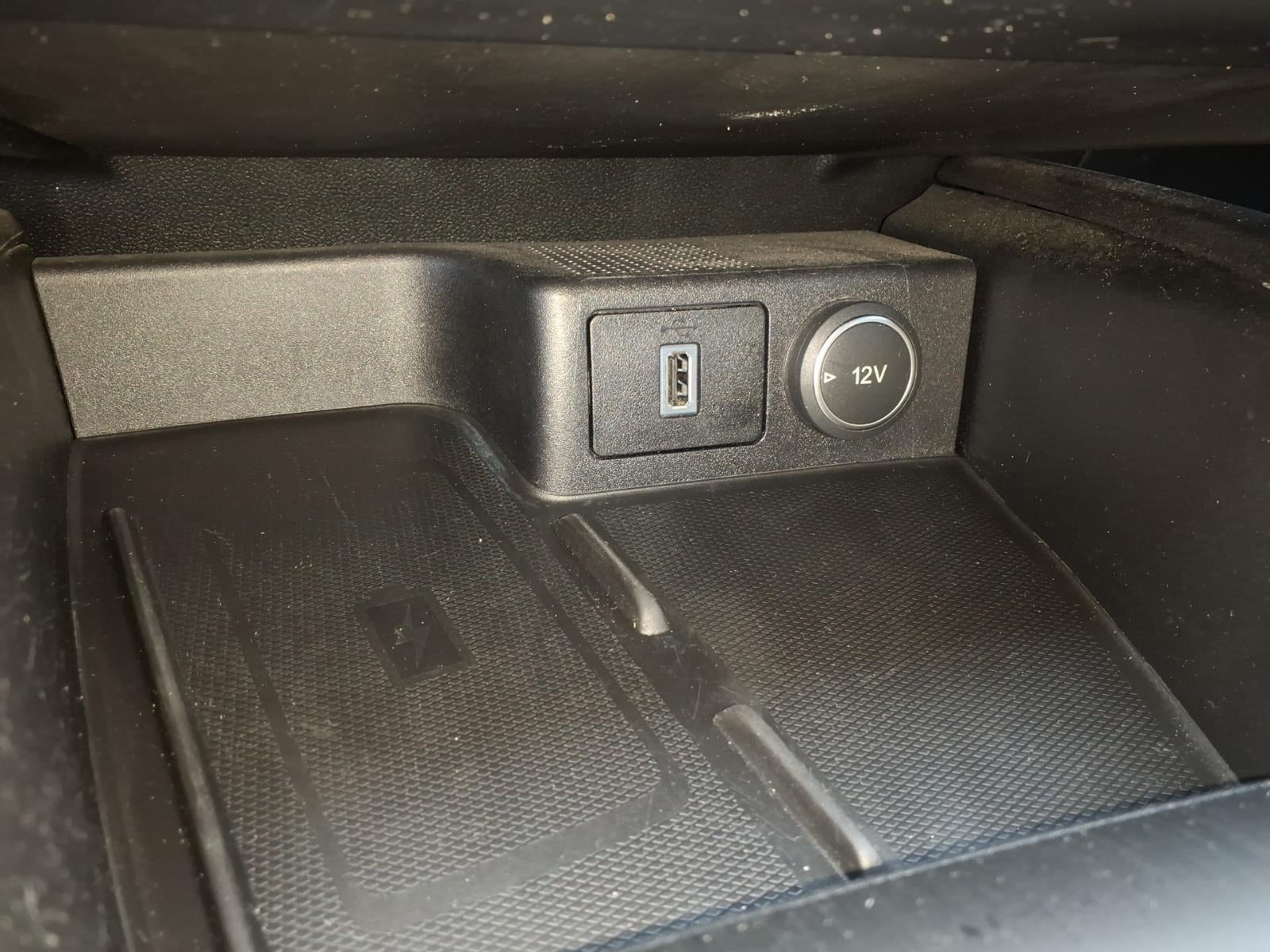 2020 Ford Escape Titanium Hybrid