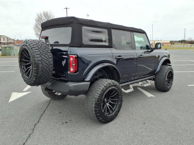 2021 Ford Bronco Base