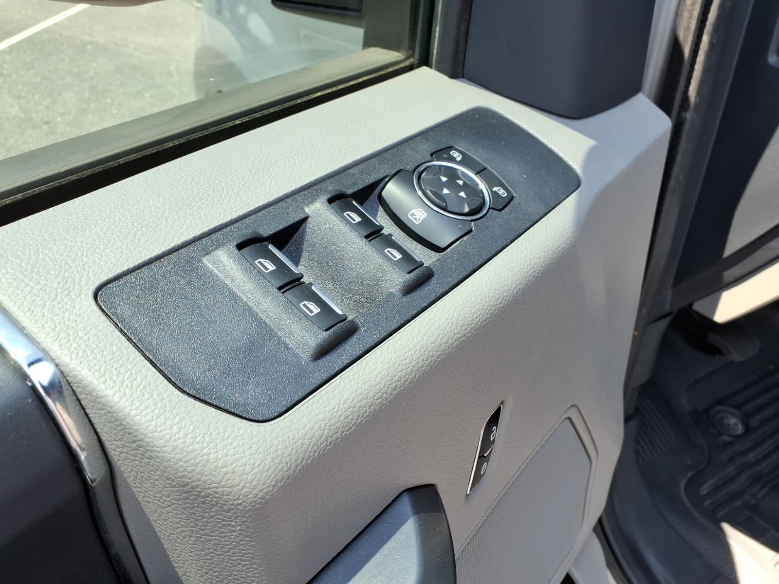 2022 Ford F-350 XLT