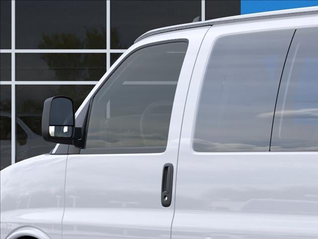 2026 Chevrolet Express Passenger 1LS