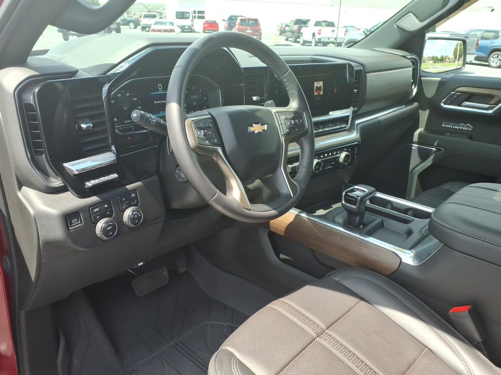 2023 Chevrolet Silverado 1500 High Country