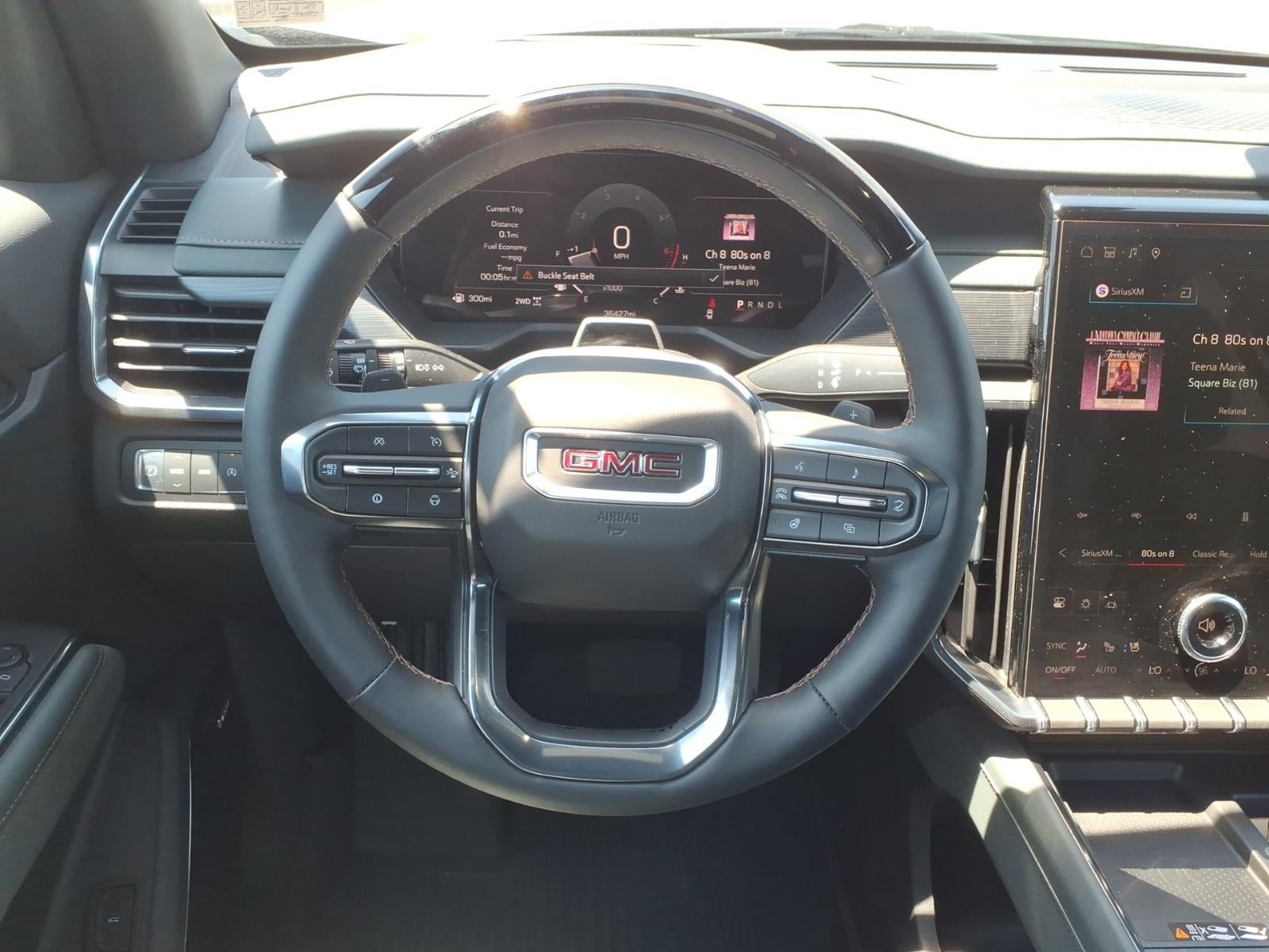 2024 GMC Acadia AT4