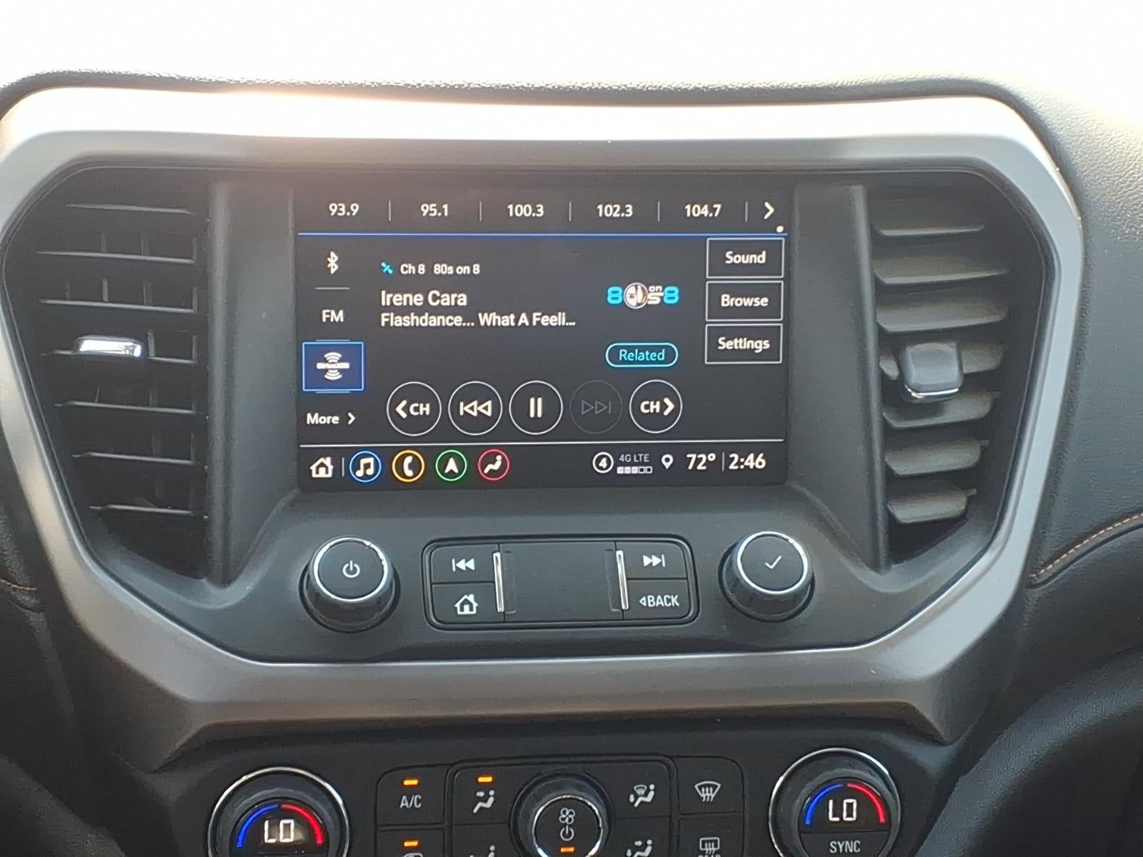 2023 GMC Acadia AT4