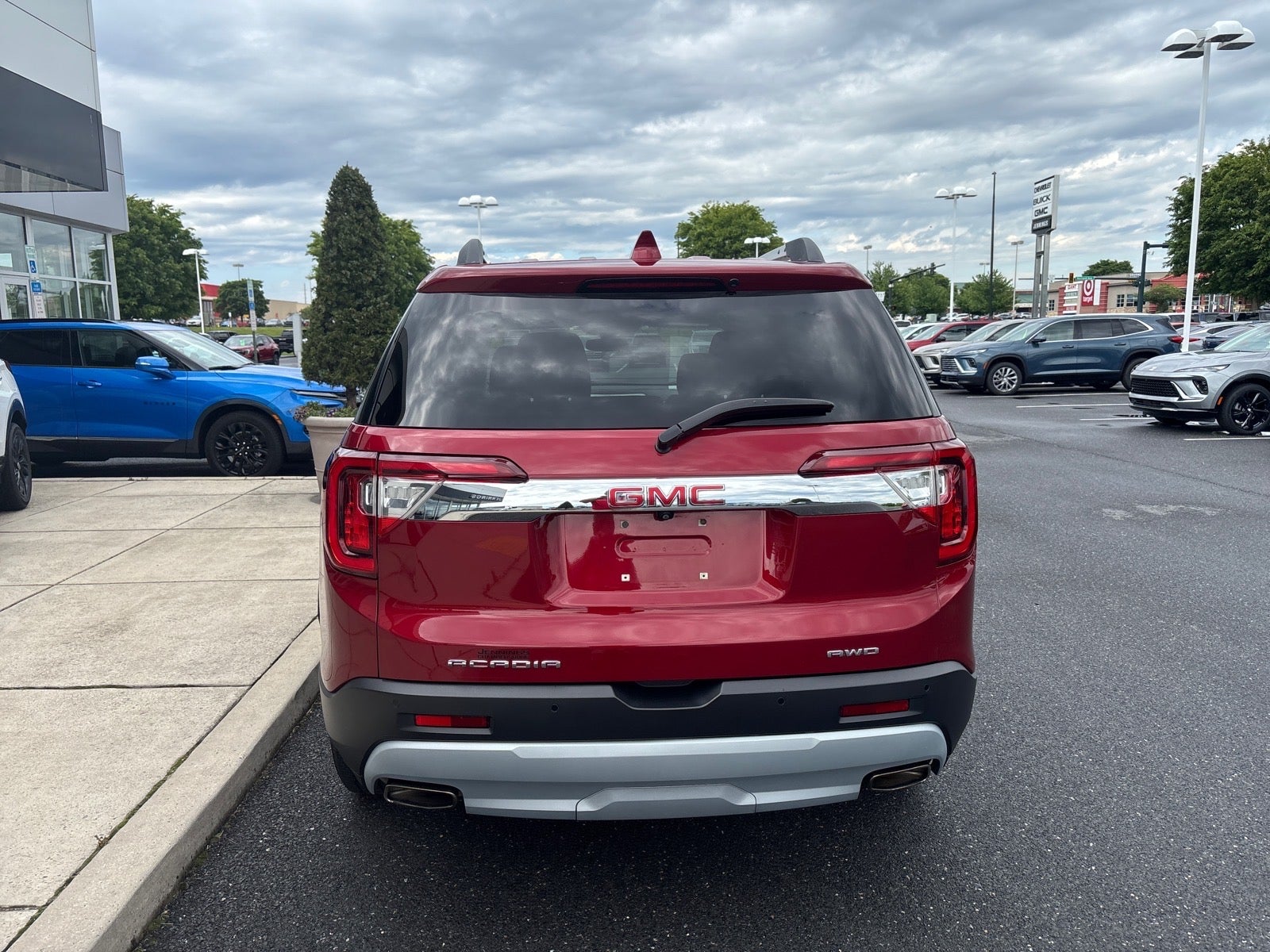 2020 GMC Acadia SLE