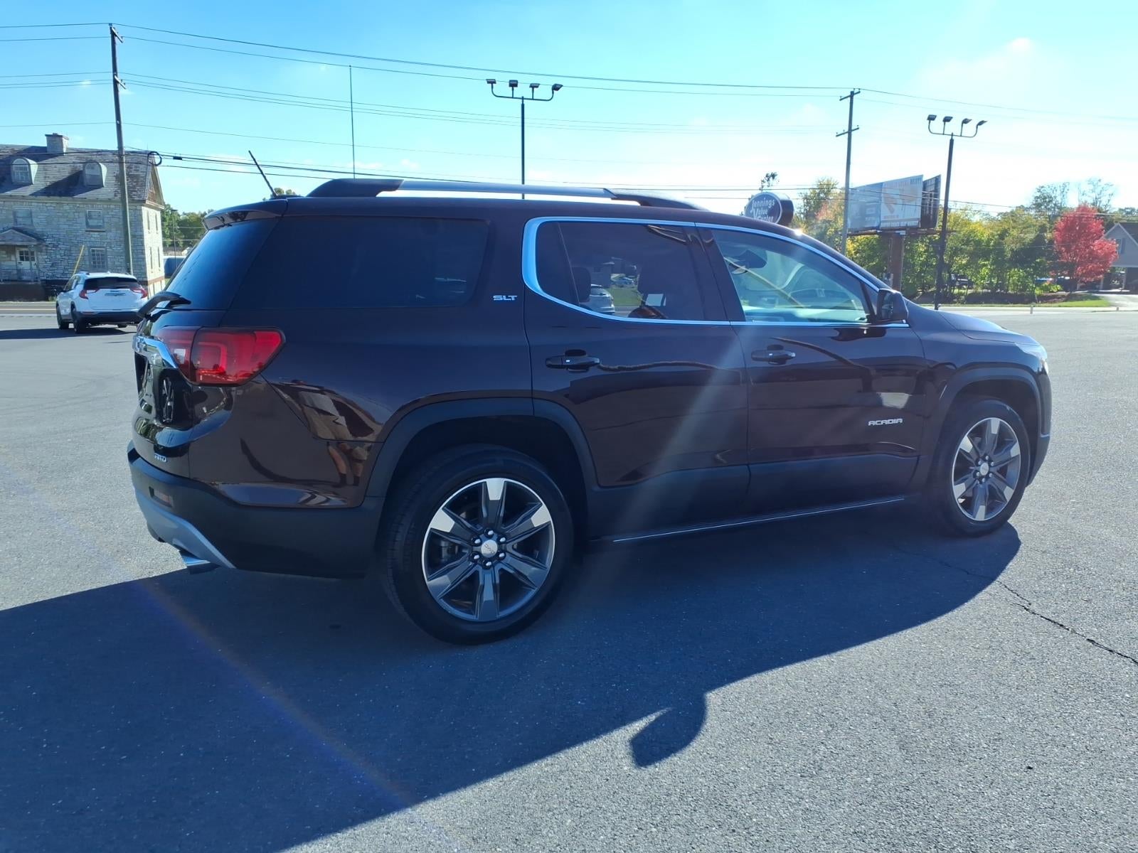 2017 GMC Acadia SLT