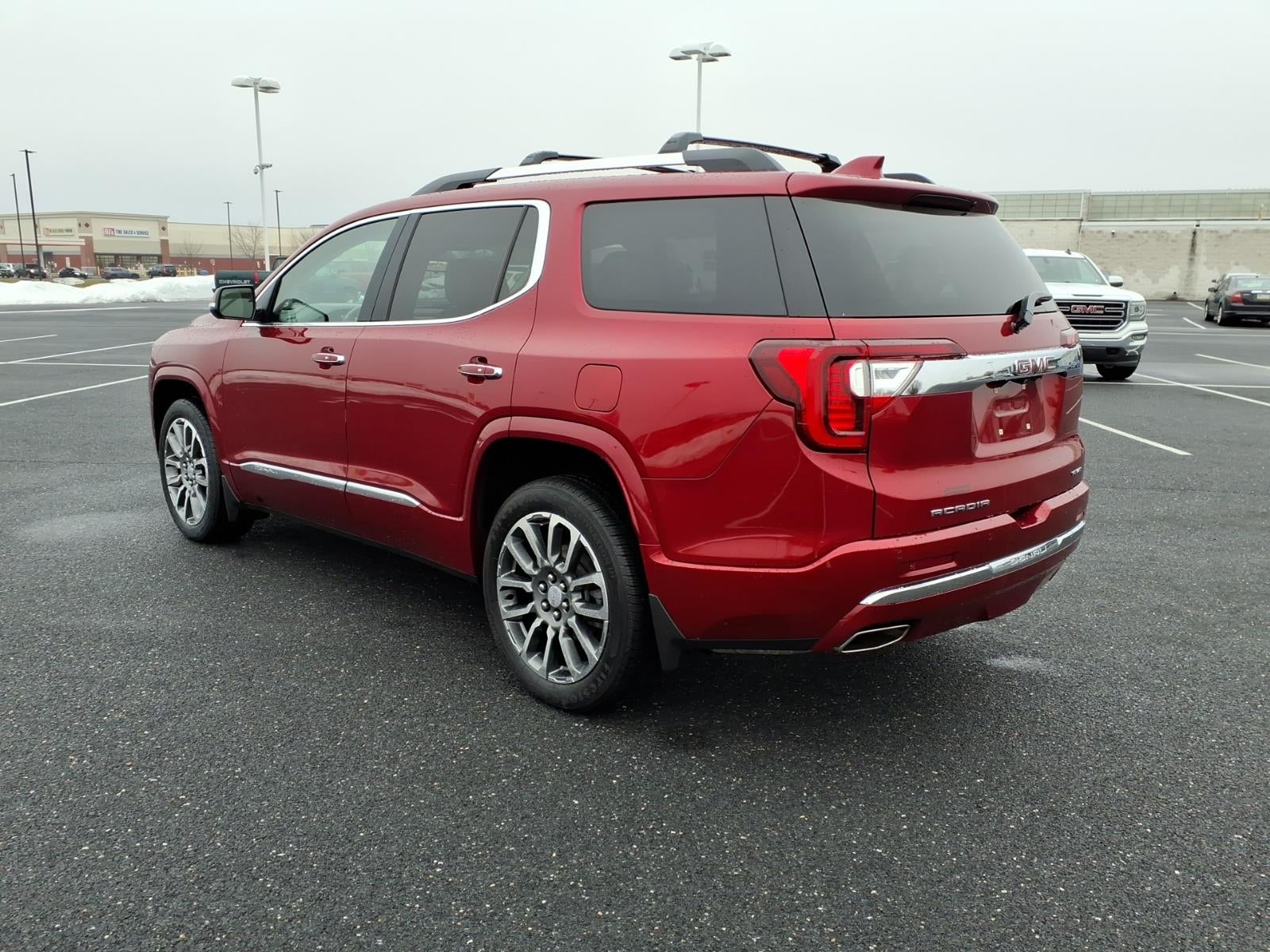 2022 GMC Acadia Denali