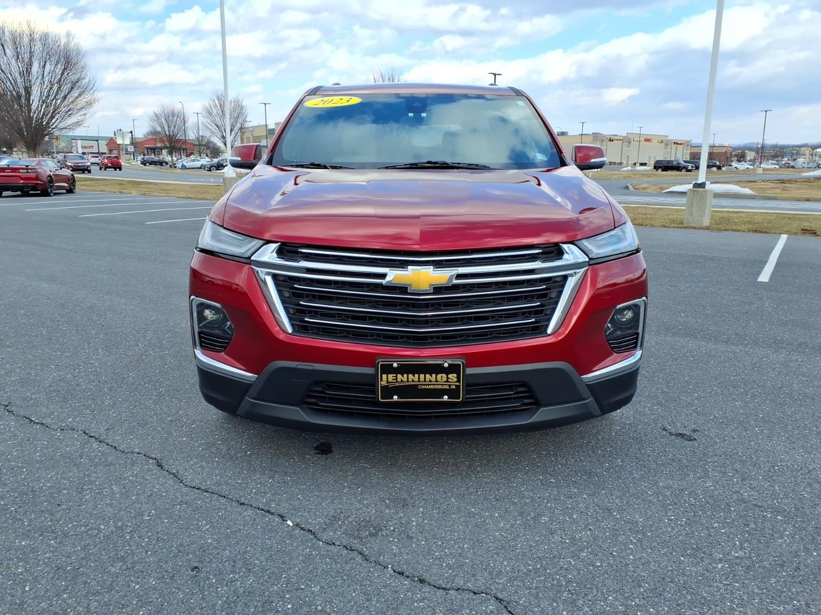 2023 Chevrolet Traverse LT Leather