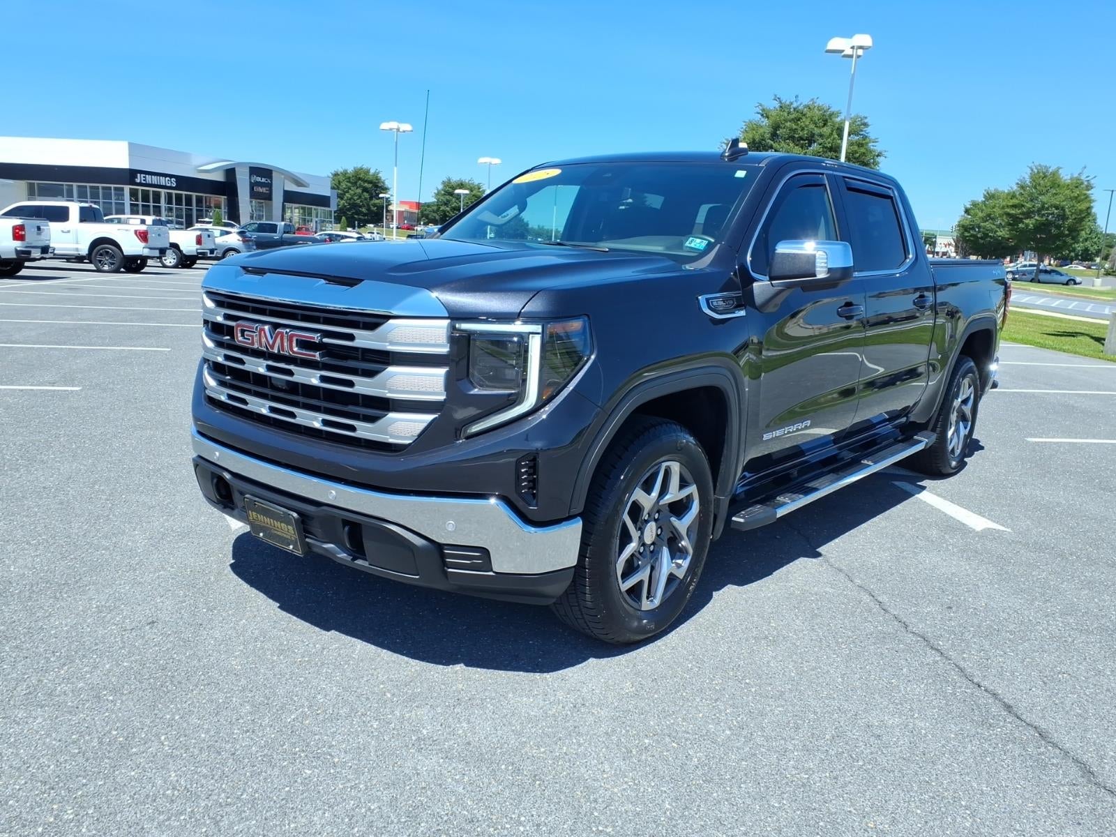 2025 GMC Sierra 1500 SLE
