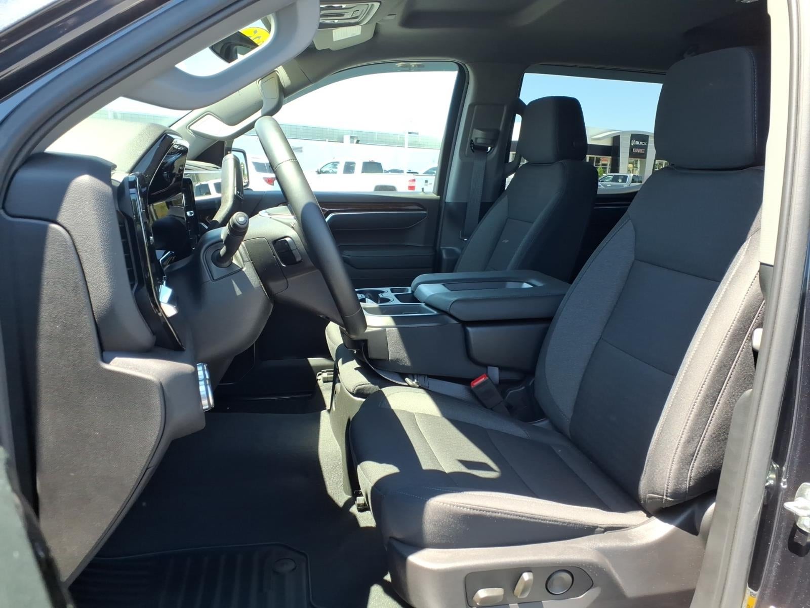 2025 GMC Sierra 1500 SLE
