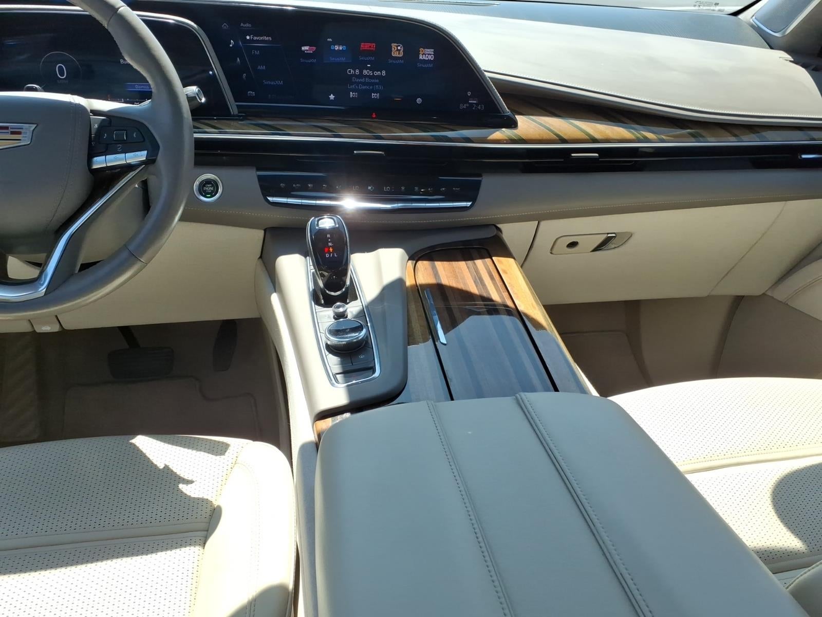 2022 Cadillac Escalade ESV Premium Luxury Platinum