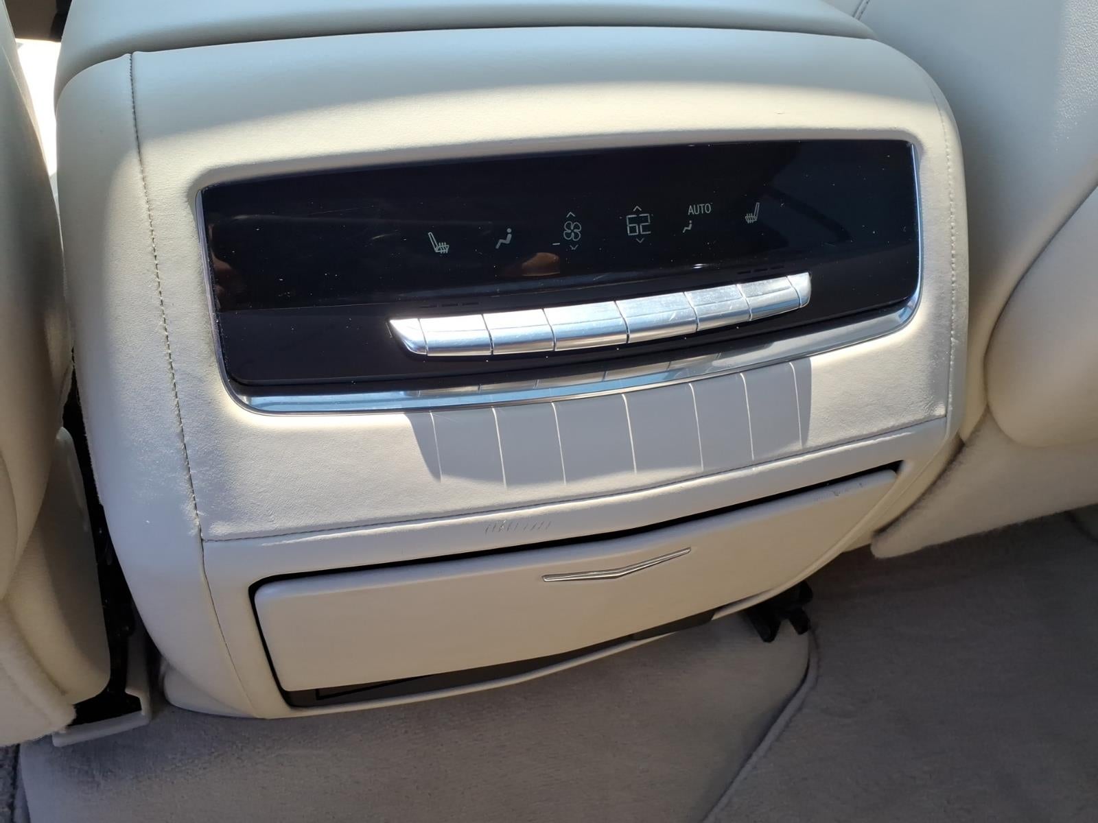 2022 Cadillac Escalade ESV Premium Luxury Platinum