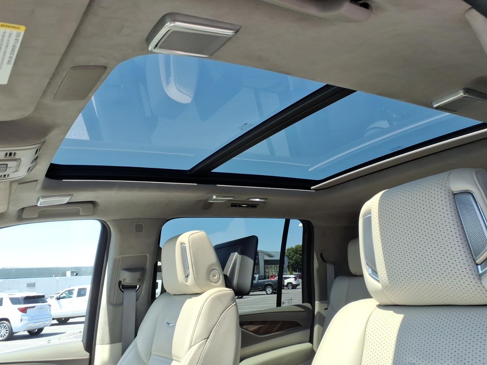 2022 Cadillac Escalade ESV Premium Luxury Platinum