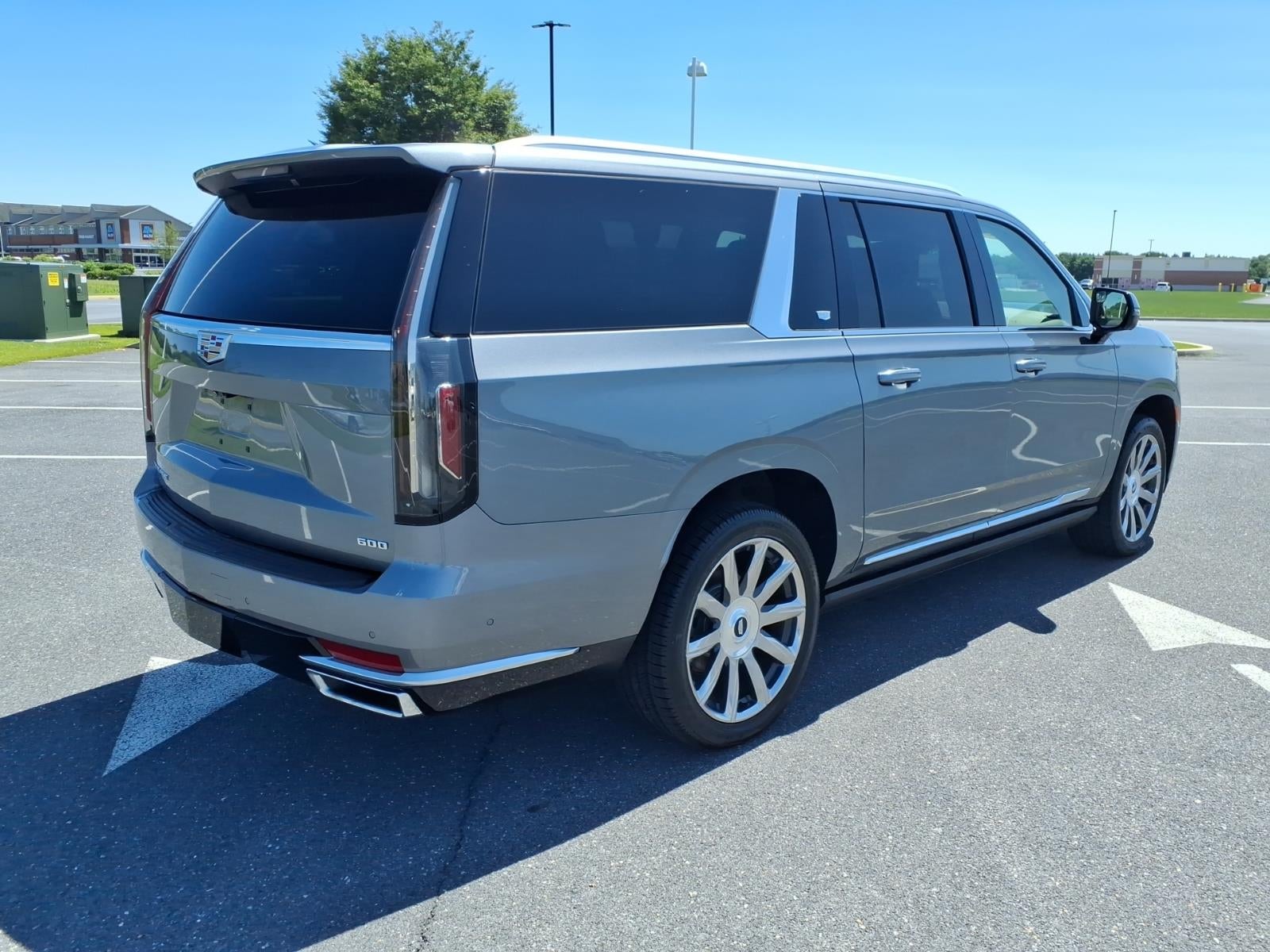 2022 Cadillac Escalade ESV Premium Luxury Platinum
