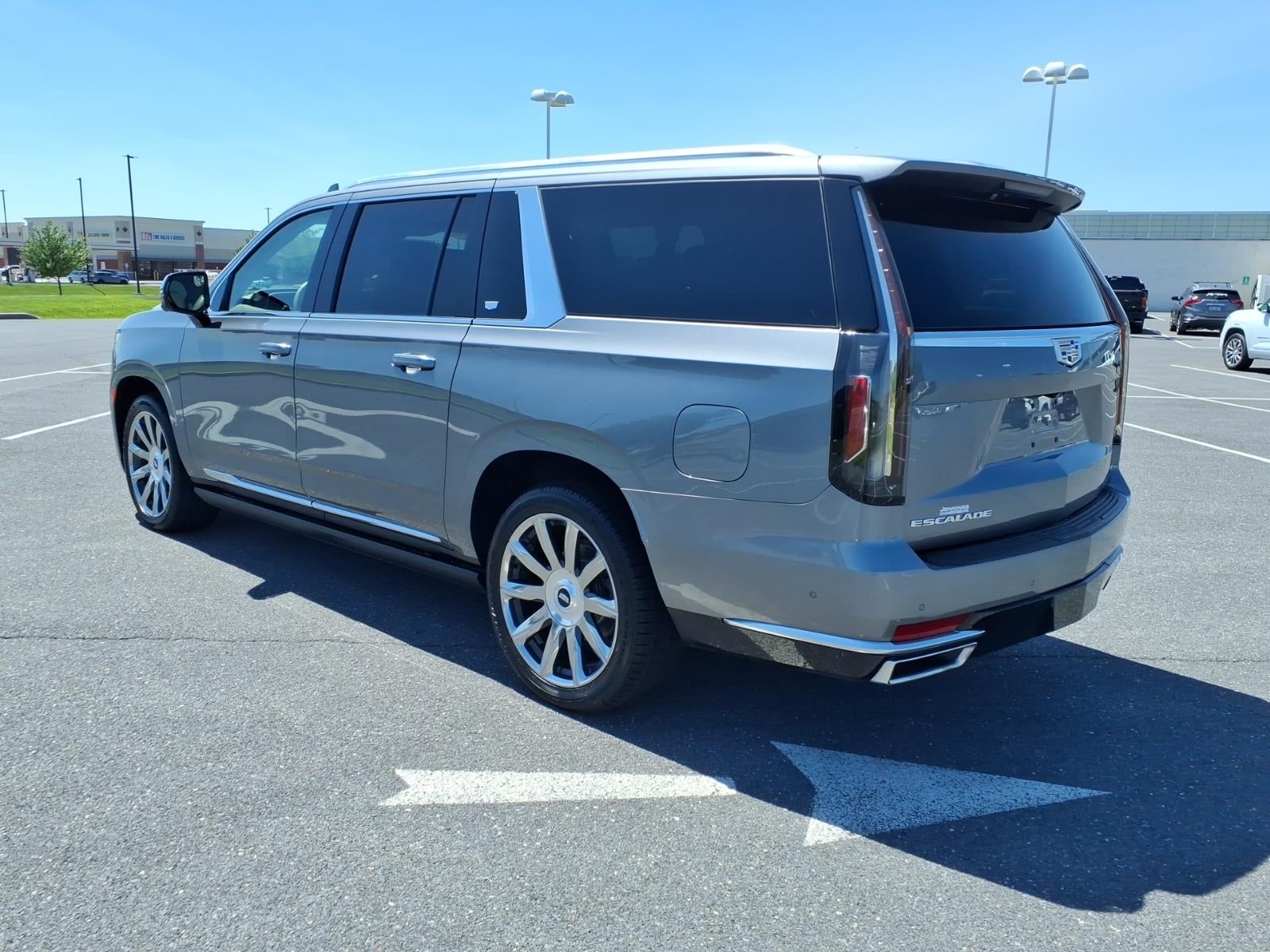2022 Cadillac Escalade ESV Premium Luxury Platinum