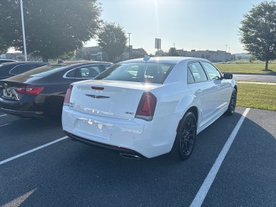 2023 Chrysler 300 Touring L AWD