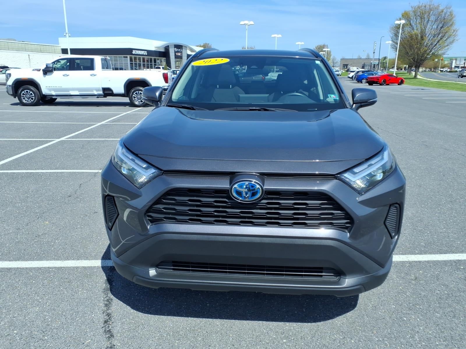 2022 Toyota RAV4 Hybrid XLE