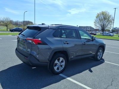 2022 Toyota RAV4 Hybrid XLE