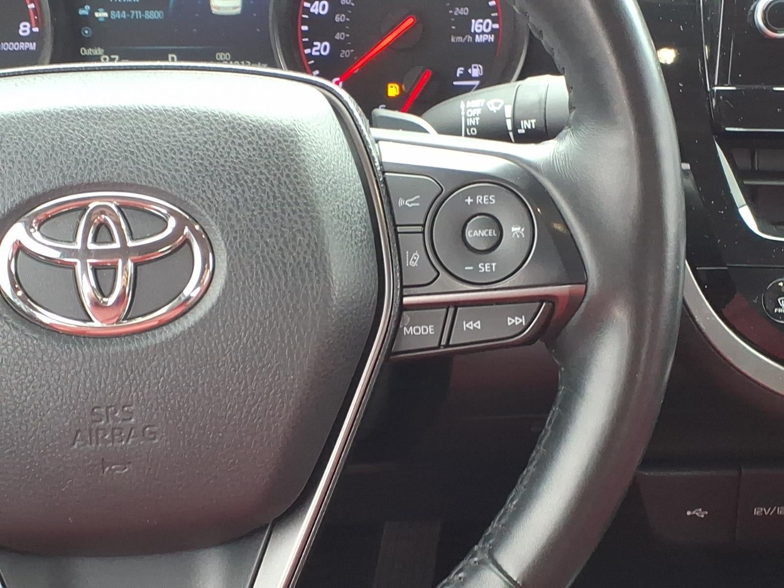 2022 Toyota Camry XSE - Photo 11