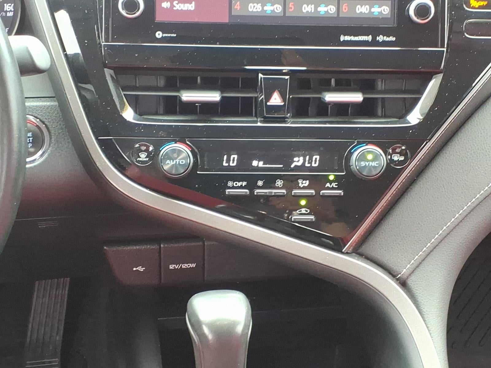 2022 Toyota Camry XSE - Photo 13