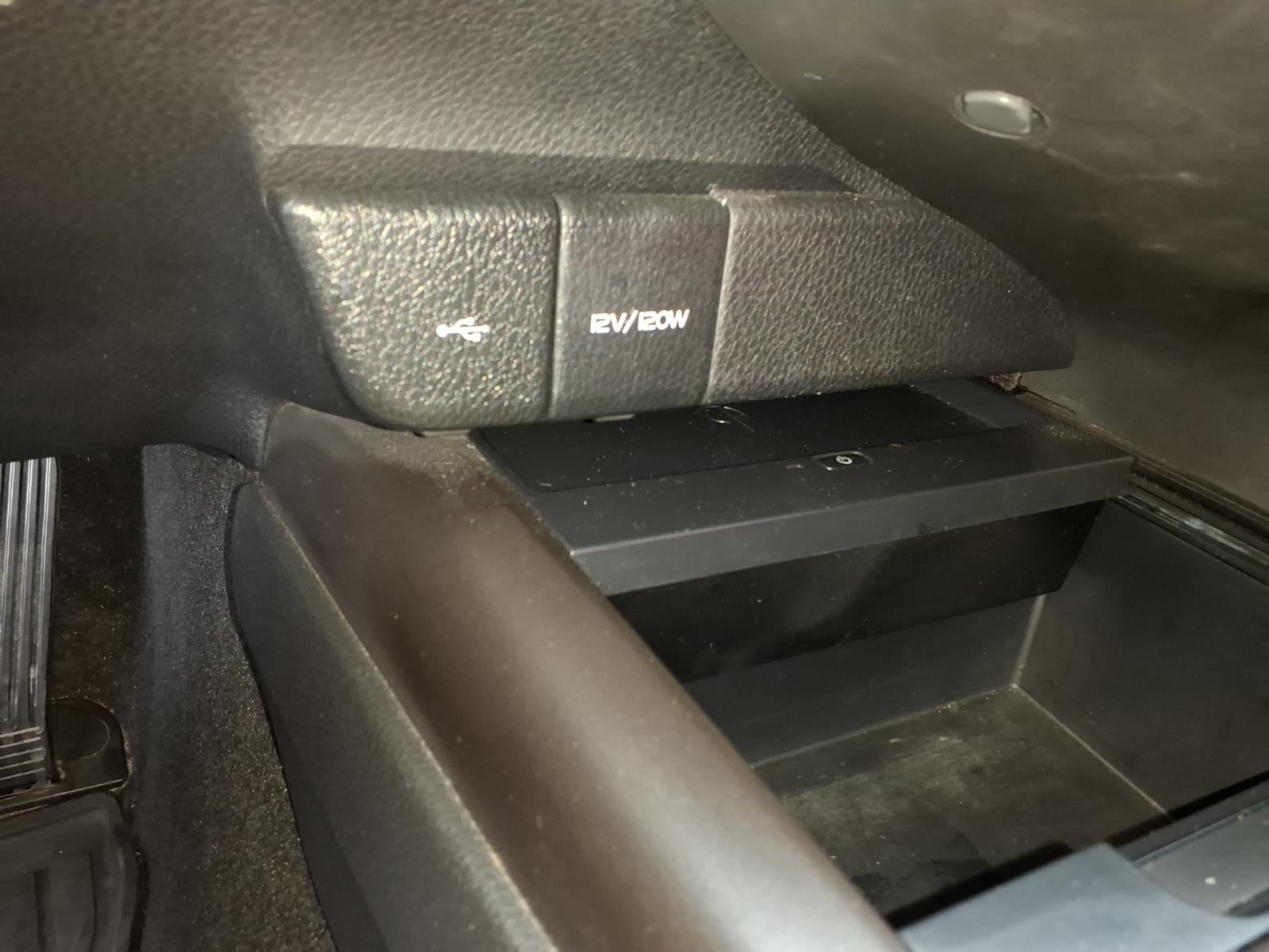 2022 Toyota Camry XSE - Photo 23