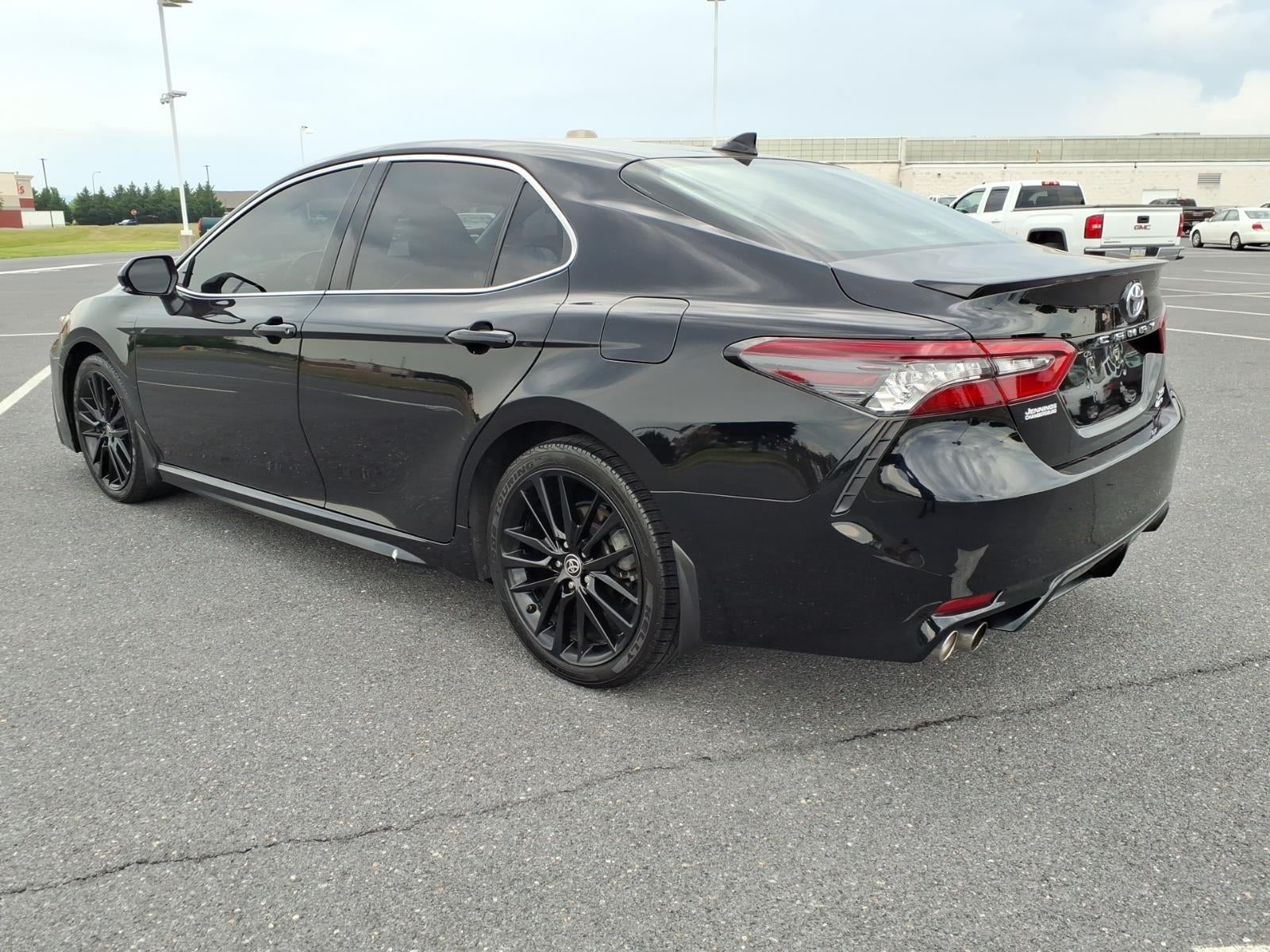 2022 Toyota Camry XSE - Photo 6
