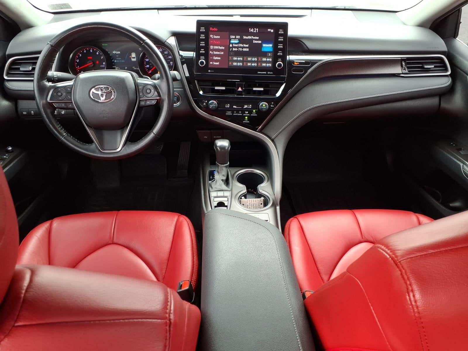 2022 Toyota Camry XSE - Photo 7