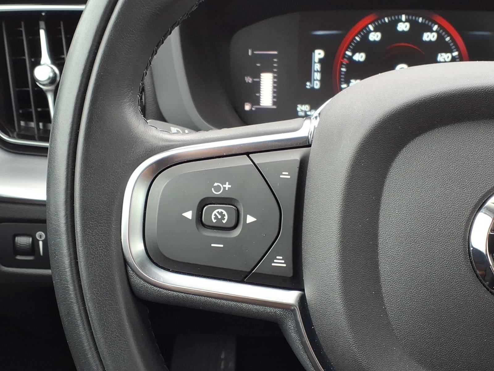 2019 Volvo XC60 Momentum